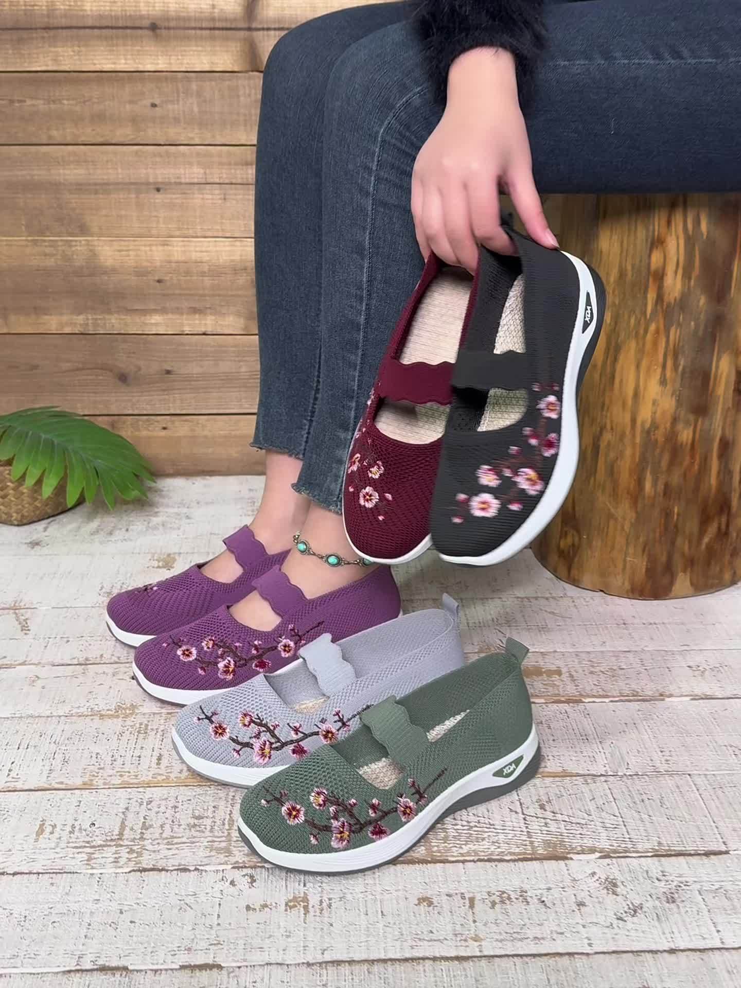 Laura™ | Zapatos Ortopédicos con Bordado Floral