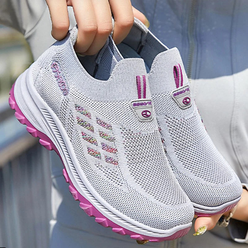 Zapatillas Ortopédicas Antiderrapantes · Alivio en Cada Paso