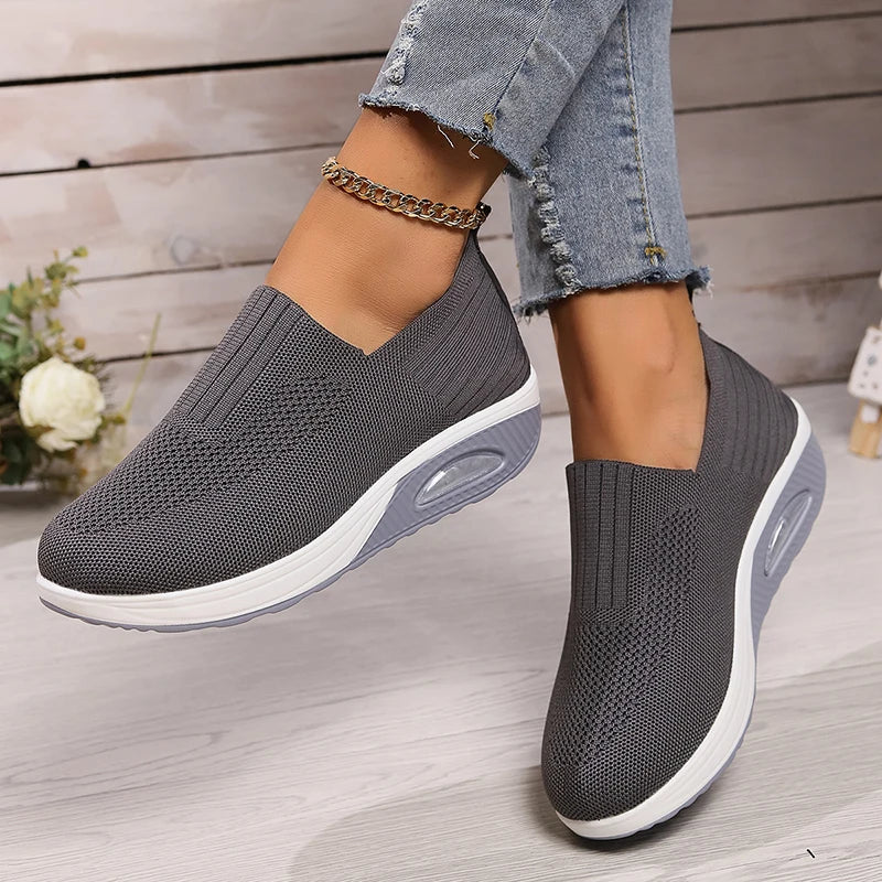 Vera™ | Zapatillas ortopédicas sin cordones con suela acolchada